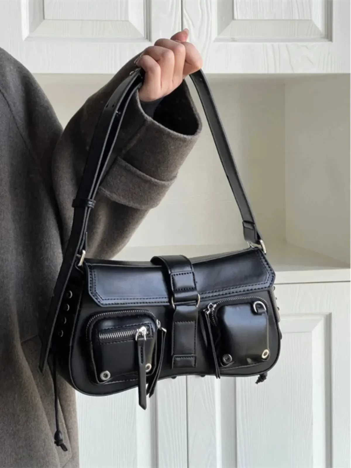 Y2K Koreanische Frauen Haruku Vintage Gothic Schwarze Handtasche Ästhetische Elegante Punk Geldbörse Handtasche Schulter Trend Tote_voghion.com