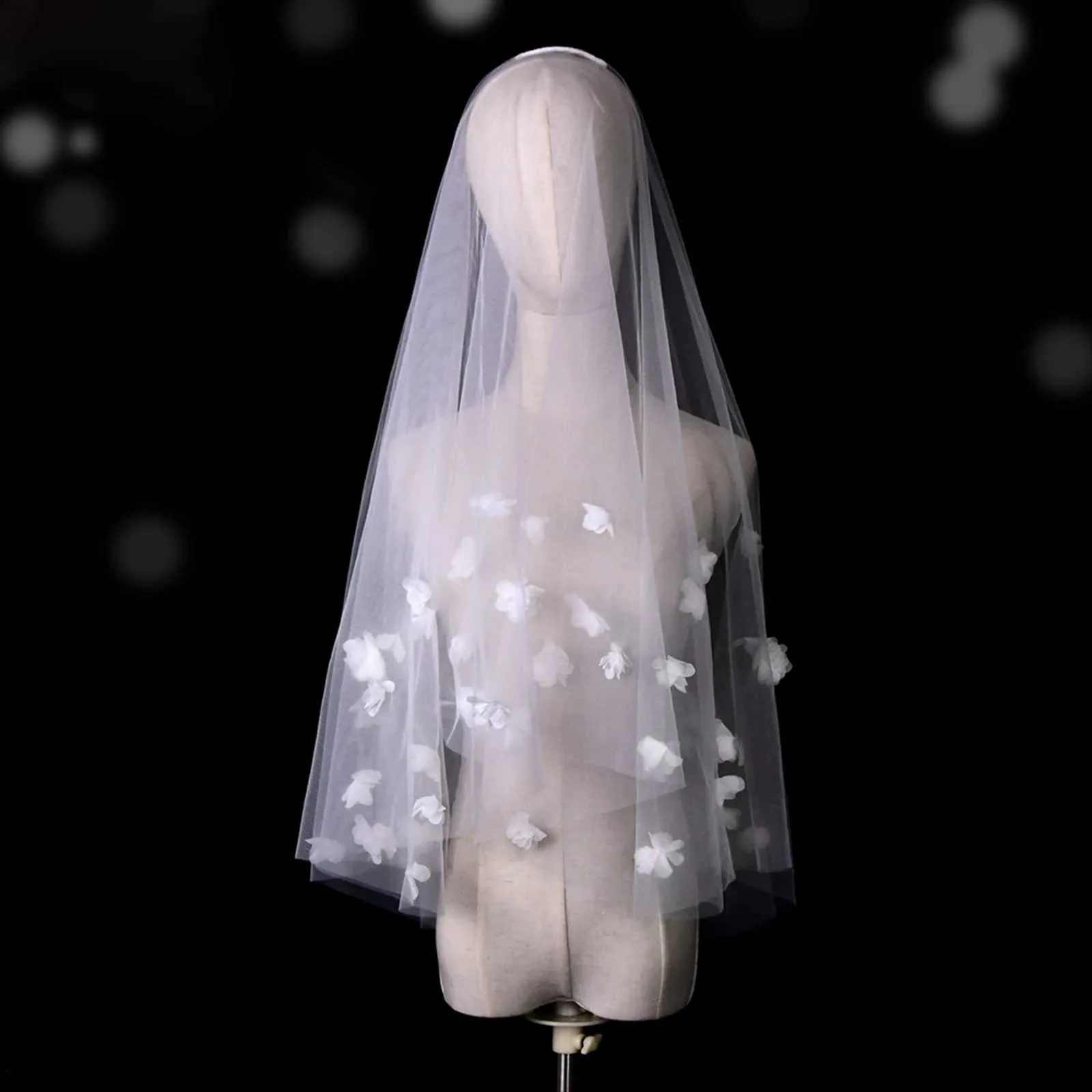 Voile de mariée à 2 niveaux V111, voile floral blush en tissu 3D, fleurs dispersées, illusion de mariée avec couvre-peigne_voghion.com