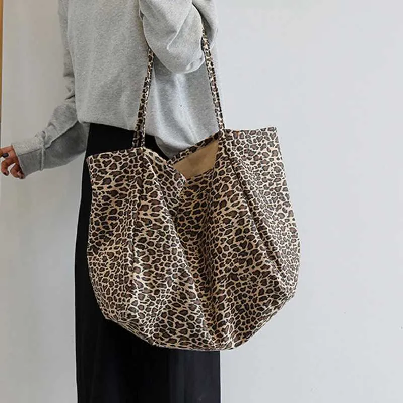 Fashion Womens Shopping Handbag Leopard Pattern Crossbody Large Capacity Shoulder Bag Simple Canvas Female BagsC241104_voghion.com