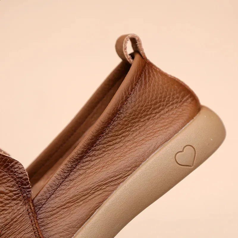 Comfortable Retro Brown Leather Flat Sandals For Women Daily_voghion.com