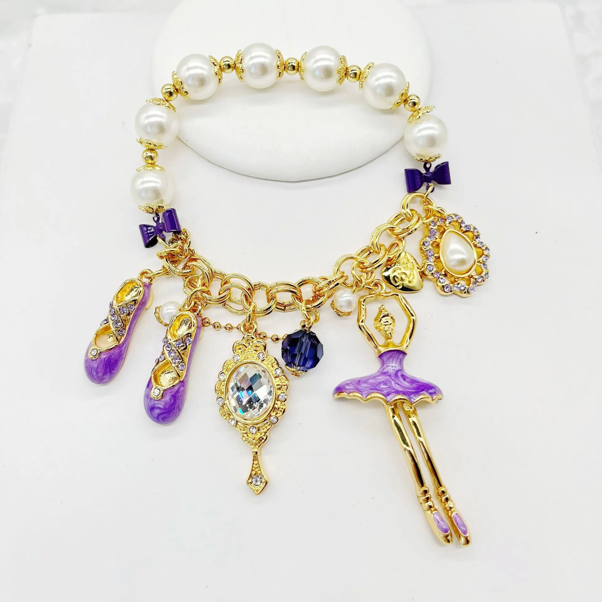 Bracelet à breloques en perles avec pendentif violet vintage_voghion.com