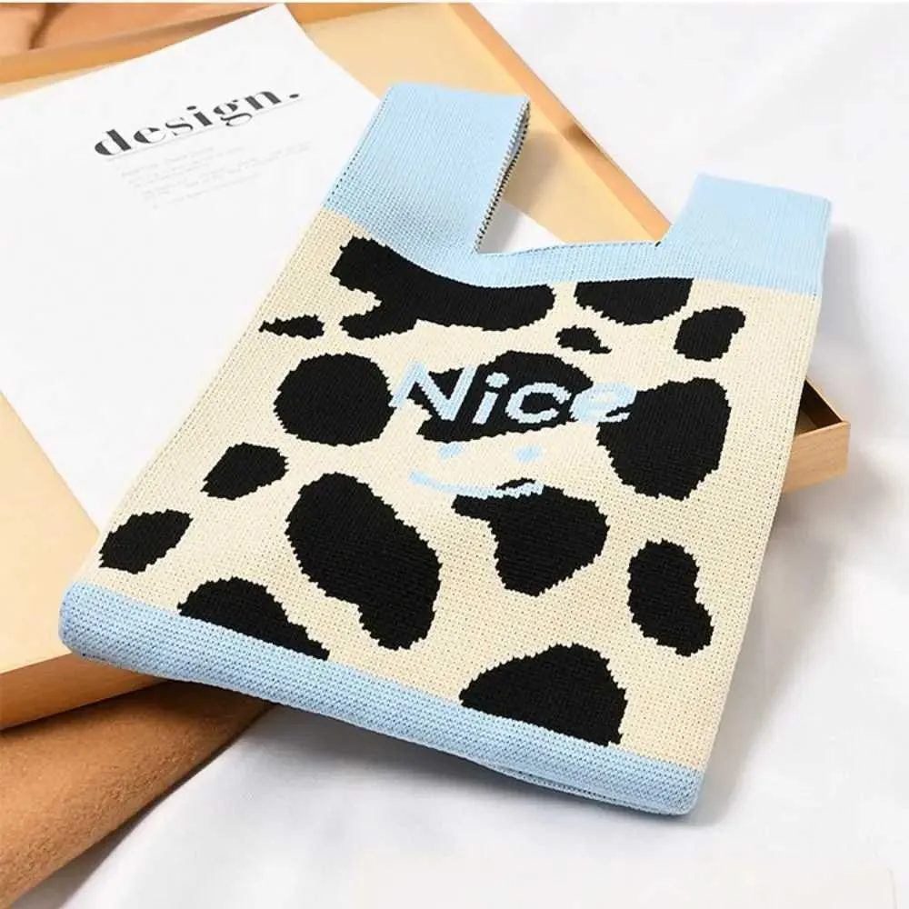 Ins Color Knitted Niche Design Handbag Mini Knot Handmade Shopping Bag Y241106_voghion.com