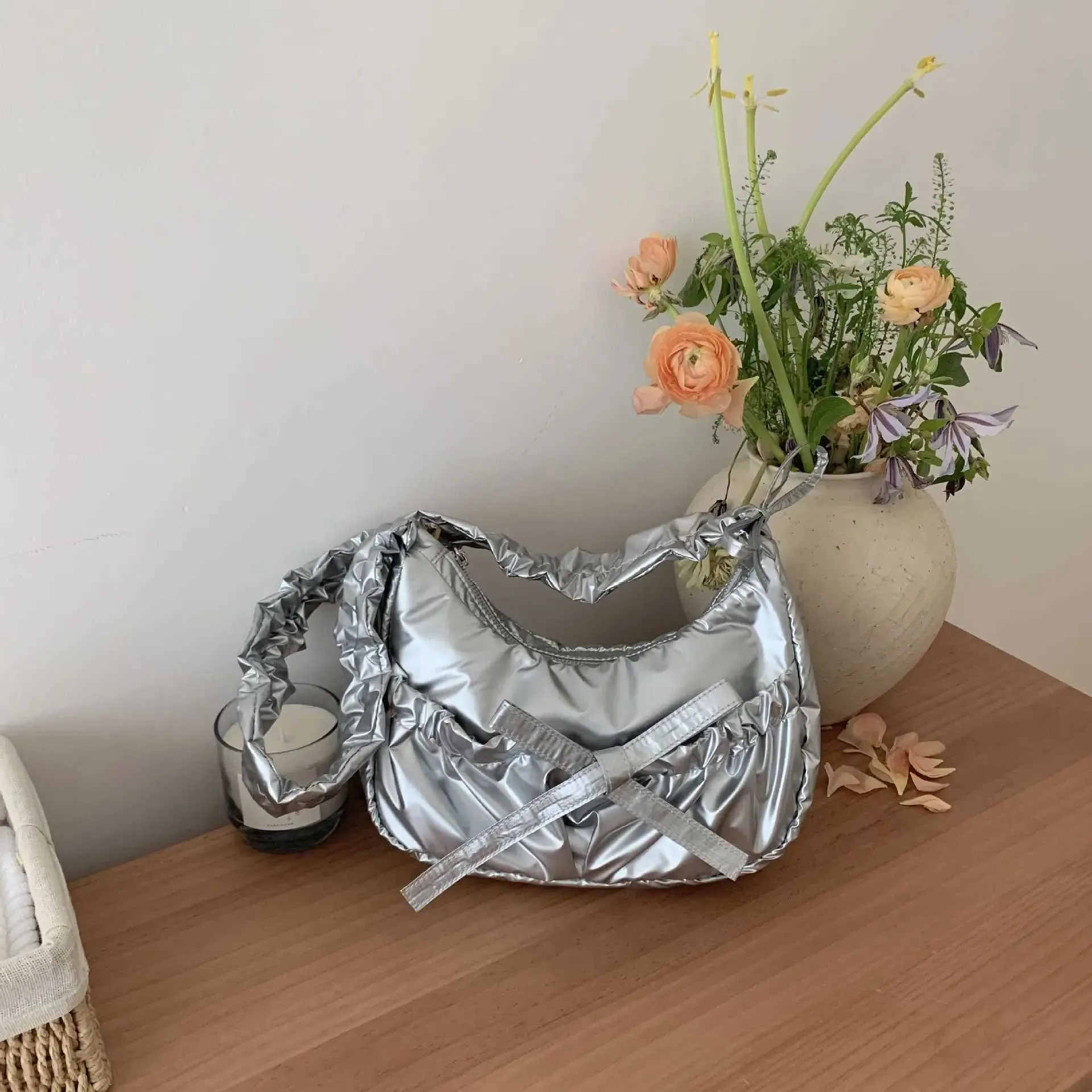 Womens Waterproof Nylon Shoulder Bag Large Capacity Handbag Tote_voghion.com