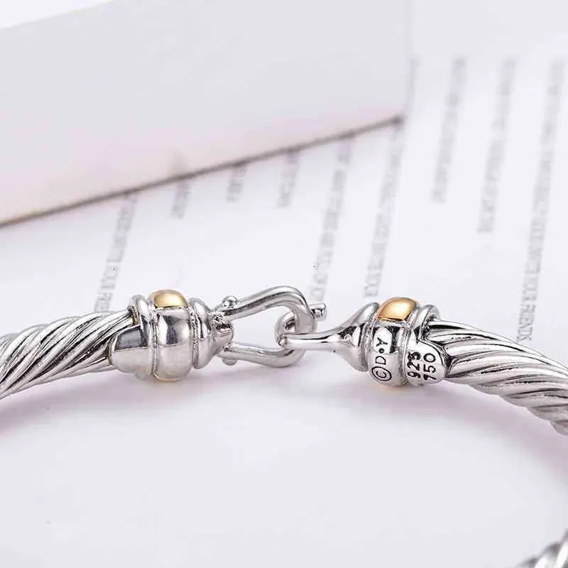 Twisted Cable Bangle Bracelet For Women Platinum Plated Jewelry_voghion.com