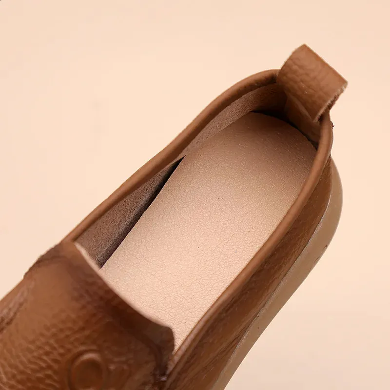 Comfortable Retro Brown Leather Flat Sandals For Women Daily_voghion.com