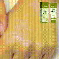 Gelul iluminator și exfoliant West&Month curăță în profunzime pielea cutanată, regenerează porii, hidratează și tonifică pielea._voghion.com