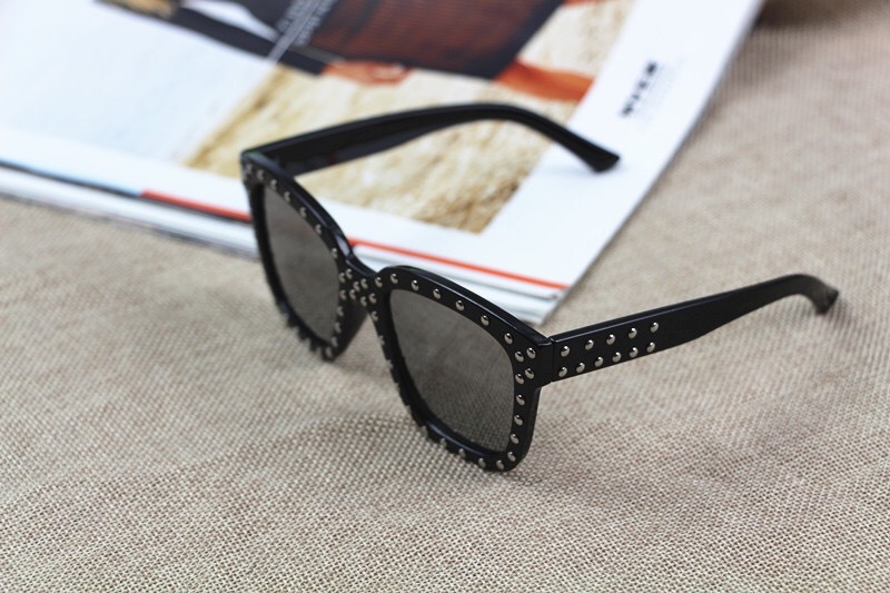 Mother&Kids Children's glasses girls diamond-encrusted cute baby sunglasses girl baby UV-resistant personality fashion sunglasses_voghion.com