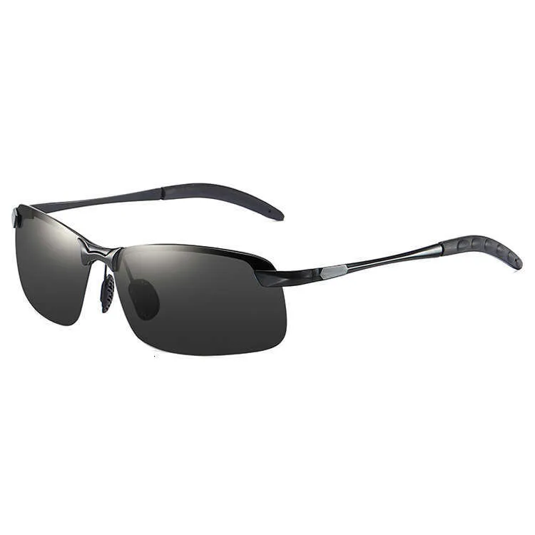DHCollections Outdoor Fishing Men's Polarized Smart Light-Sensitive Metal Photochromic Driving Day And Night Dual-Use_voghion.com