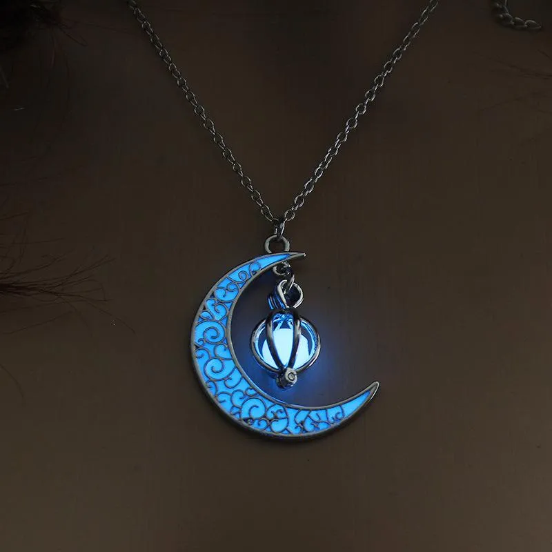 Luminous Moon Pendant Necklace Silver Plated Glow In The Dark_voghion.com