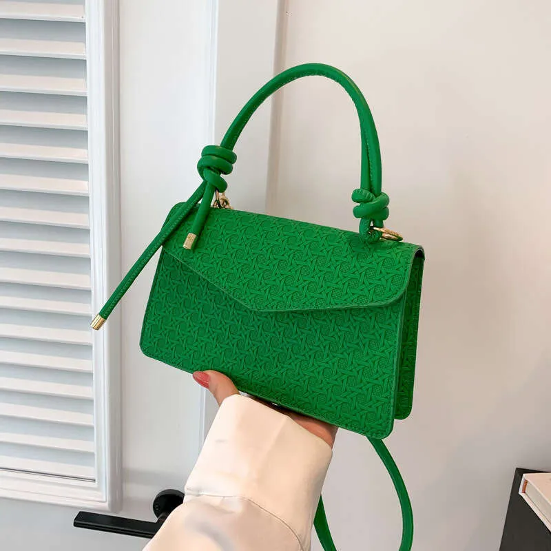 Elegant Crossbody Shoulder Bag For Women Solid Colour Handbag_voghion.com