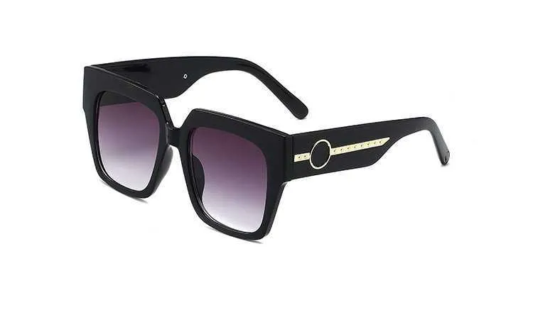 Occhiali da sole quadrati grandi da uomo e da donna con montatura grande e sfumata_voghion.com