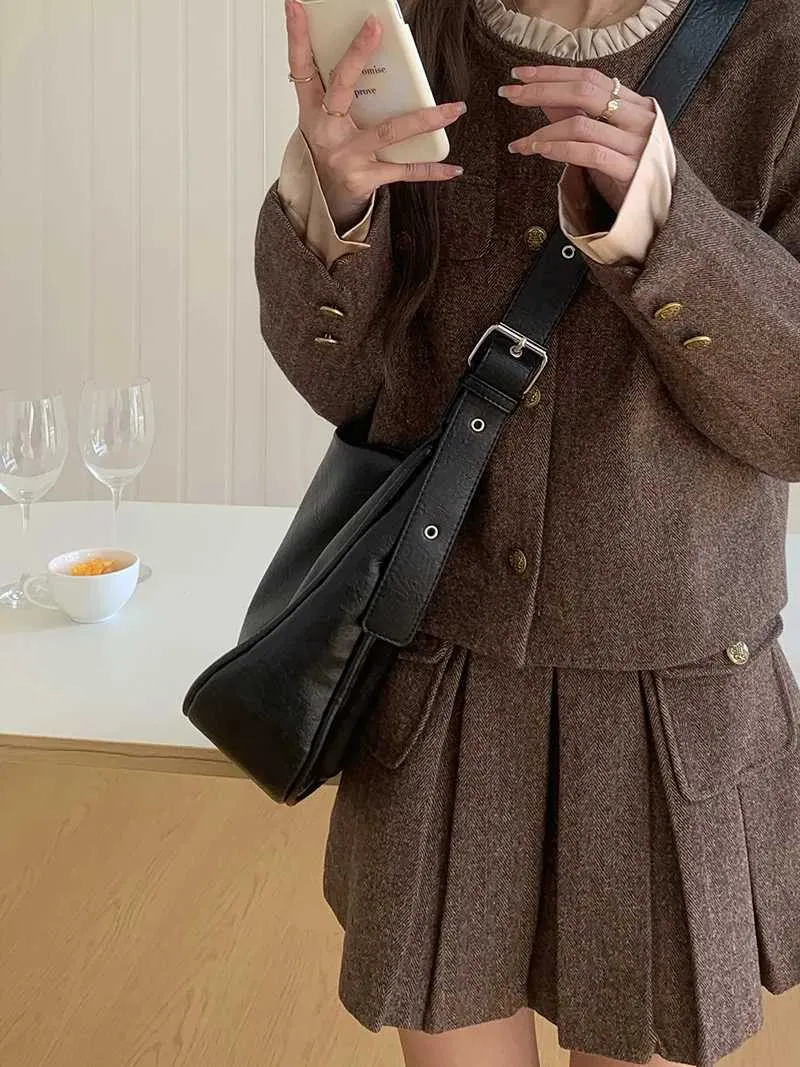 Modieuze pu leren schoudertas en crossbody tas voor dames_voghion.com