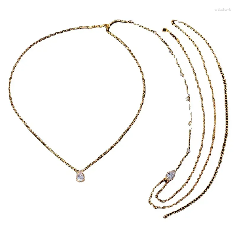 Collana a schiena con zirconi per abito da sposa gioiello_voghion.com