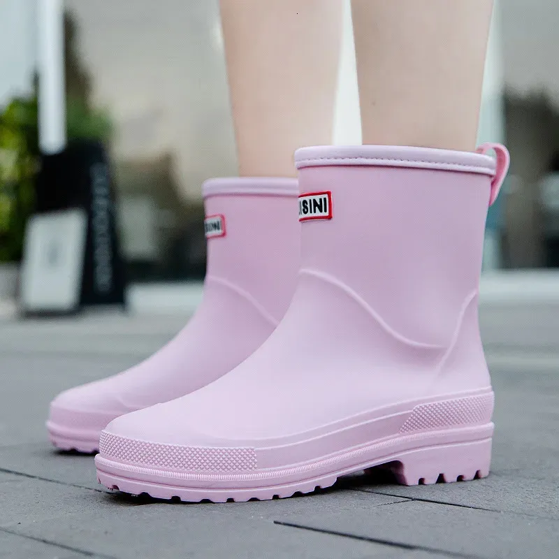 Waterafstotende Water Rubberen Laarzen Vrouw Vrouwelijk Comfort Werk Tuin Galoshes Regenschoenen Sapato Chuva 240606 p_voghion.com