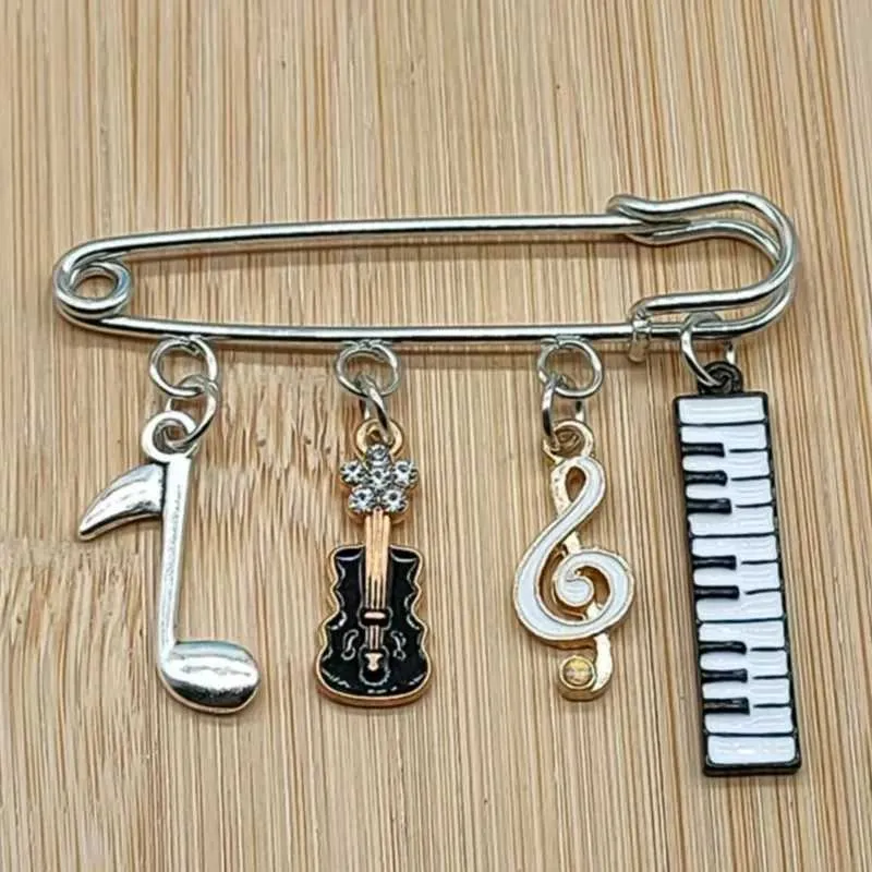 Pins Broşlar Yeni moda piyano öğretmeni broş piyanist hediye gitar kolye el yapımı takı yeni varış H240705_voghion.com