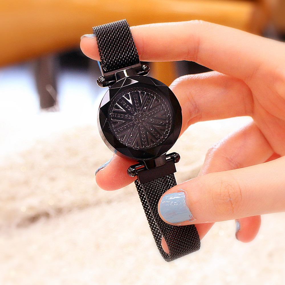 Célèbre sur Internet, nouveau avec incrustation de diamants pour femmes, fonctionnant dans le temps, quartz étanche à deux aiguilles à la mode pour femmes_voghion.com