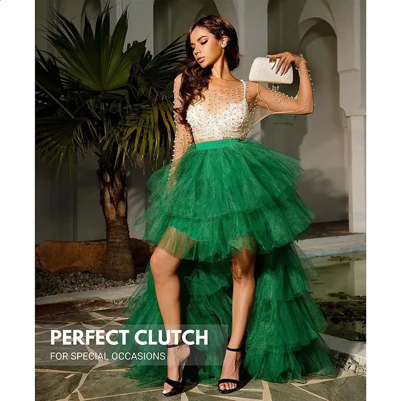 Bolsa de mão de cetim branco com fivela de folha de metal para mulheres 24 Moda feminina Bolsa de festa para bolsas de noiva_voghion.com