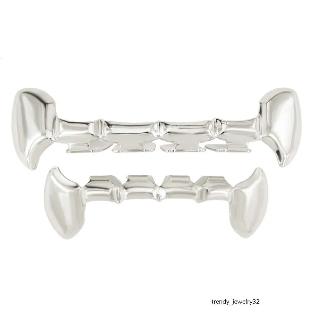 Hip Hop übertreibt Vampire Fang Grillz Set Echtgold galvanisierte Zahndekoration_voghion.com