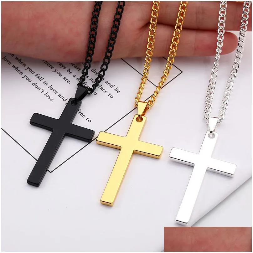 Collier pendentif croix pour homme en acier inoxydable_voghion.com