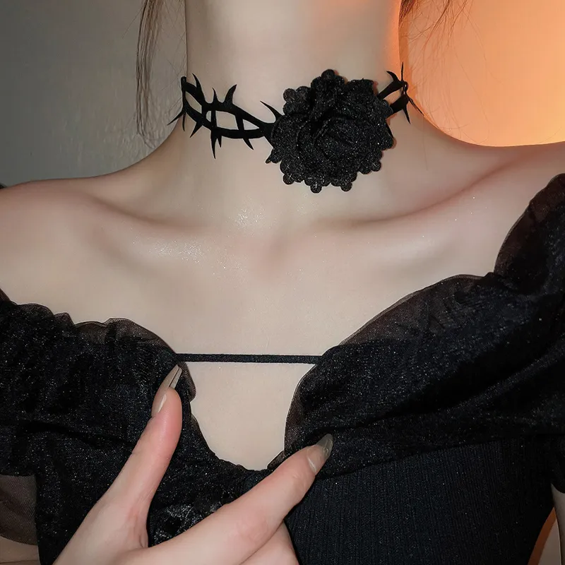 Gothic Rose Flower Bangle Bracelet Vintage Style For Women_voghion.com
