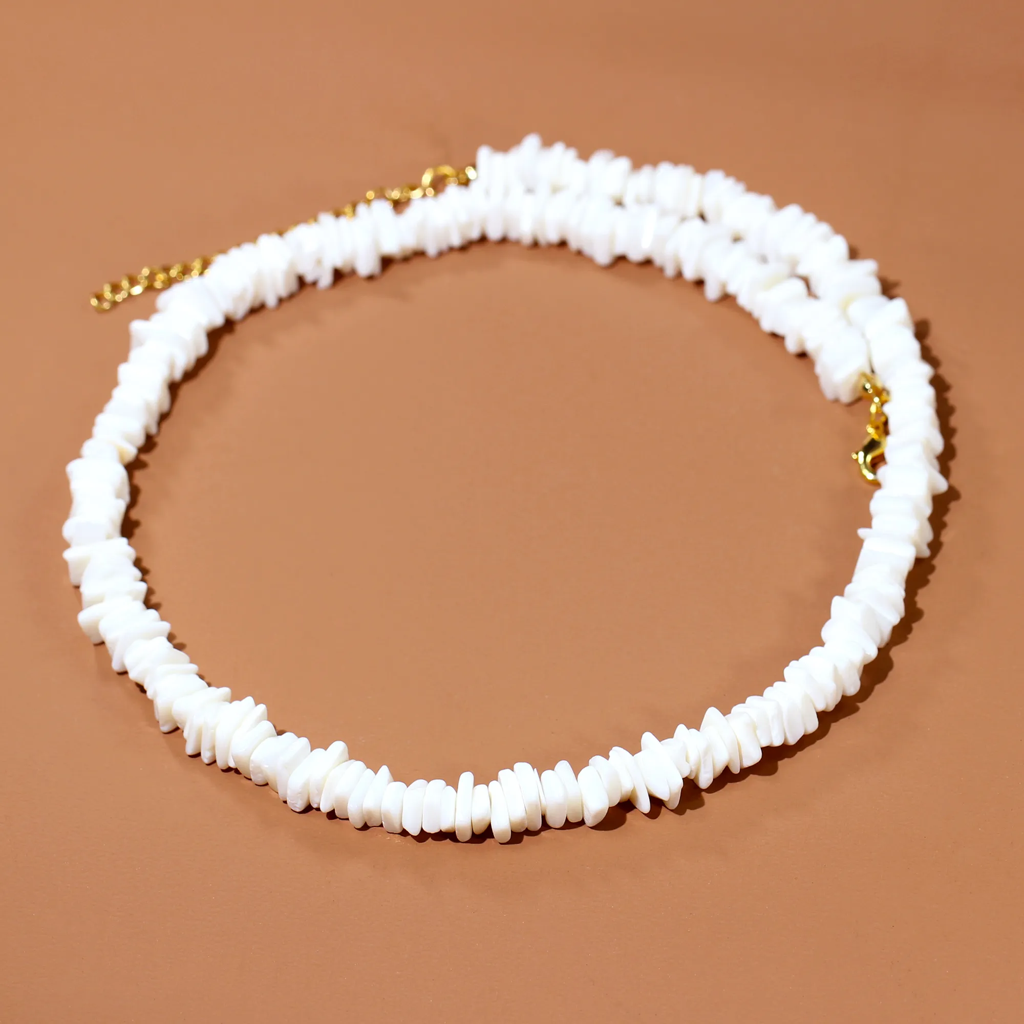 White Irregular Shell Necklace Ethnic Bead Choker For Summer_voghion.com