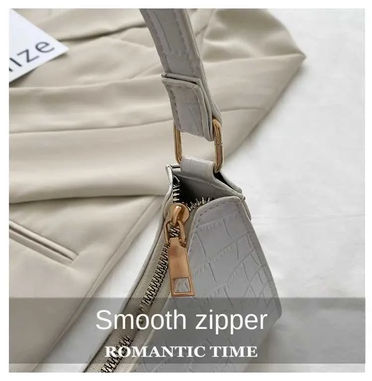 Fashion Exquisite Shopping Bag Retro Casual Totes Shoulder Bags Female Leather Solid Color Chain Handbag for Women_voghion.com