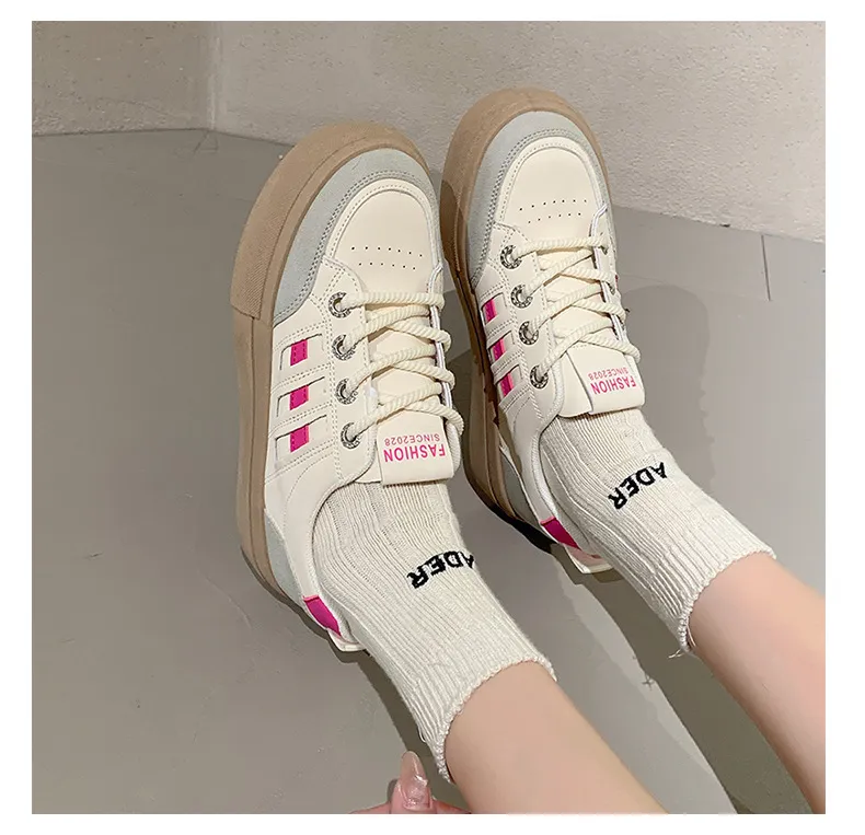 Round Toe Retro Thick Soled Board For Women Spring Autumn New Style Fashionable Flat Bottomed Casual Small White Shoes_voghion.com