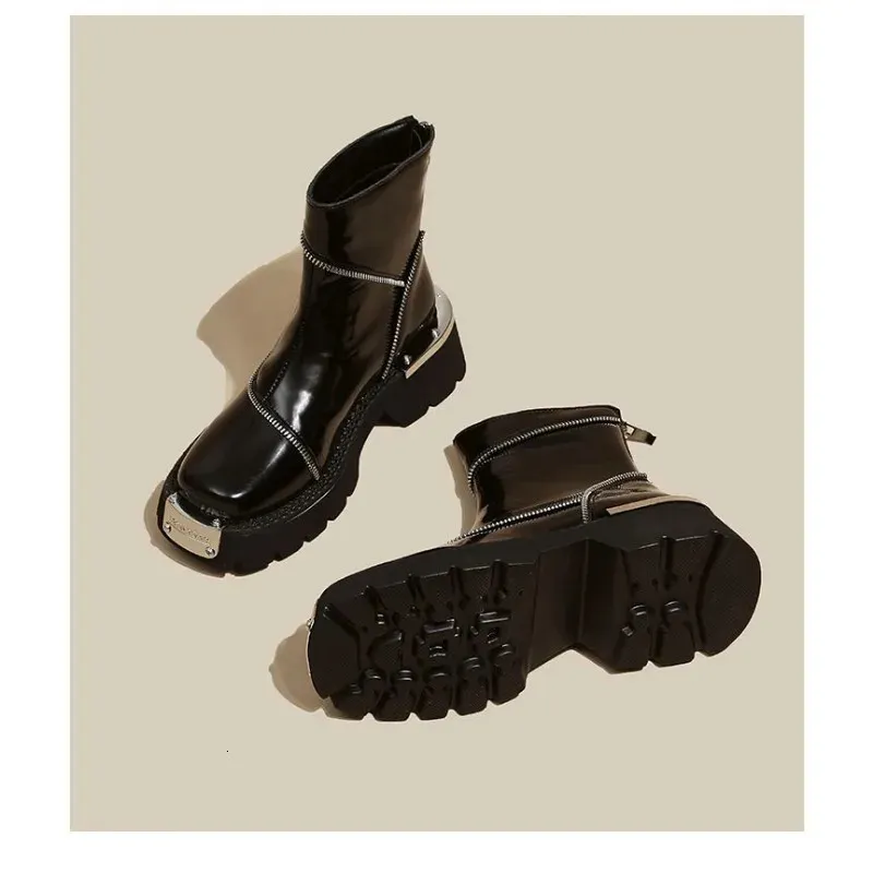 Boots bottines à plateforme style britannique et métal rétro_voghion.com