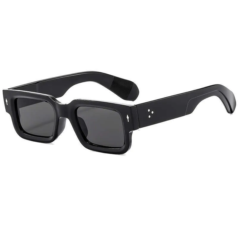 DHCollections Fashion Square Thick Rectangular High-end Casual UV Protection Sunshade Sunglasses_voghion.com
