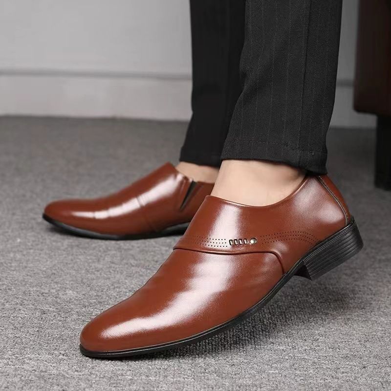 Männer Kleid Schuhe Casual Mode Herren Männlichen Party Turnschuhe Plus Größe Slip Schwarz Leder Loafer Sapato Social Mascuo_voghion.com