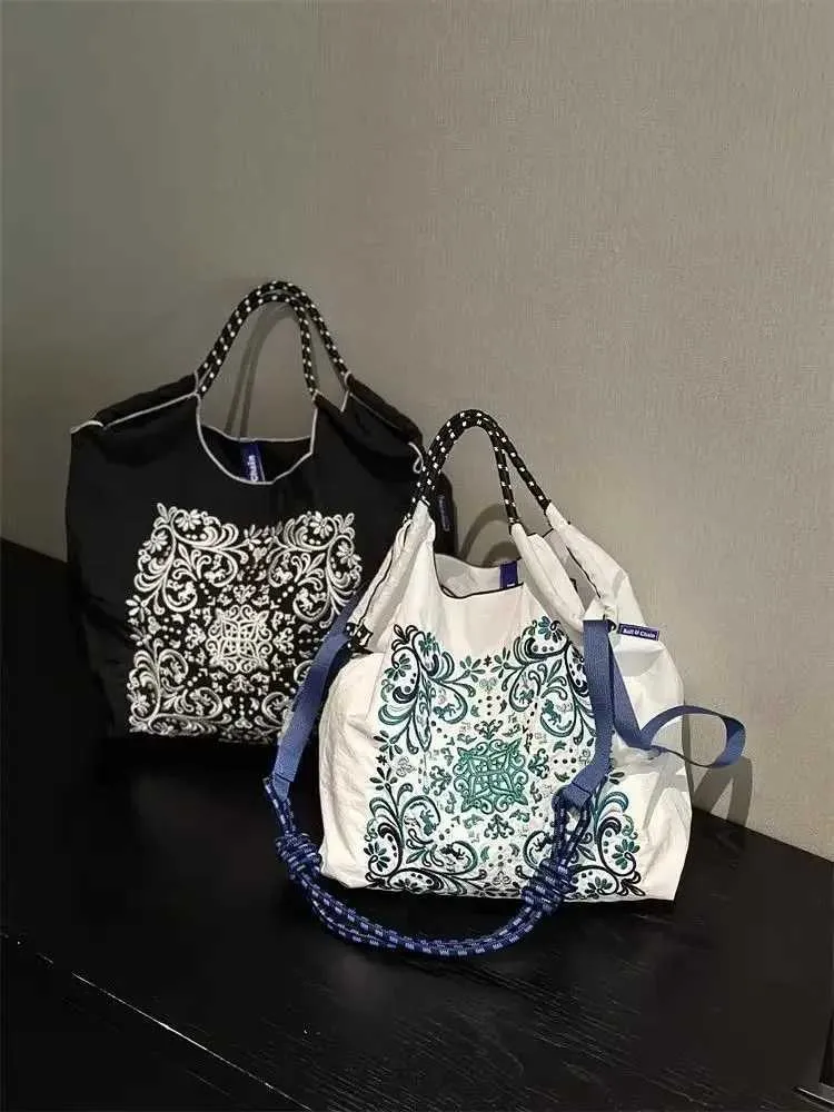 New Japanese Style Tenghua Ball Chain Embroidered Eco-friendly HandBag Nylon Diagonal Shoulder Shopping Bag Large_voghion.com