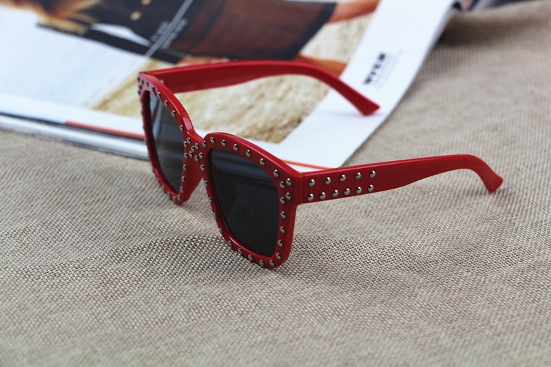 Mother&Kids Children's glasses girls diamond-encrusted cute baby sunglasses girl baby UV-resistant personality fashion sunglasses_voghion.com