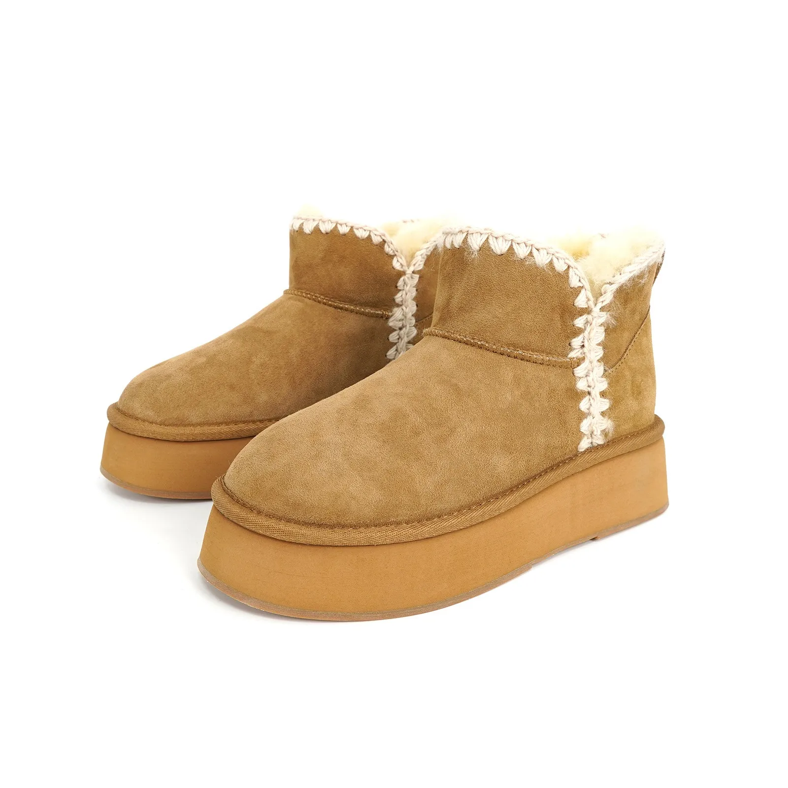 Thick soled raised leather 2025 new model sheepskin wool integrated warm and stylish versatile women's anti slip snow_voghion.com