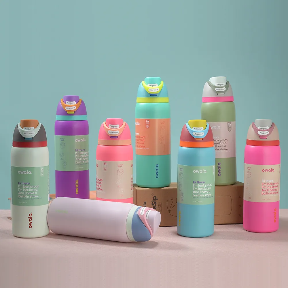 Chaleira esportiva para frutas - 700ml ｜ Canudo e alça ｜ Estética UE_voghion.com