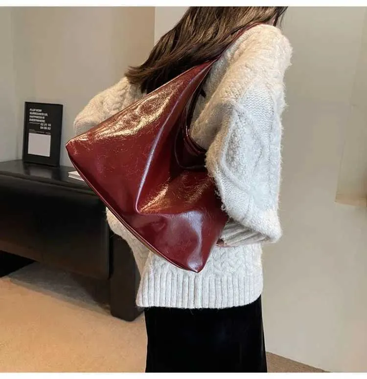 Borsa rossa di grande capacità per le donne 2024 Nuova trama retrò Borsa a tracolla singola Moda Versatile Casual Donna_voghion.com