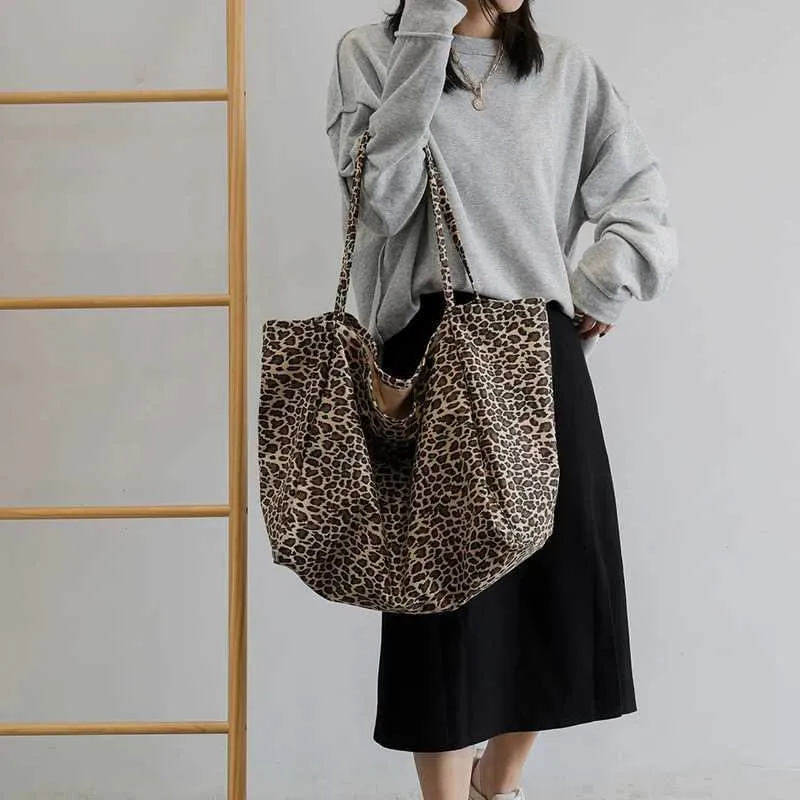 Fashion Womens Shopping Handbag Leopard Pattern Crossbody Large Capacity Shoulder Bag Simple Canvas Female BagsC241104_voghion.com