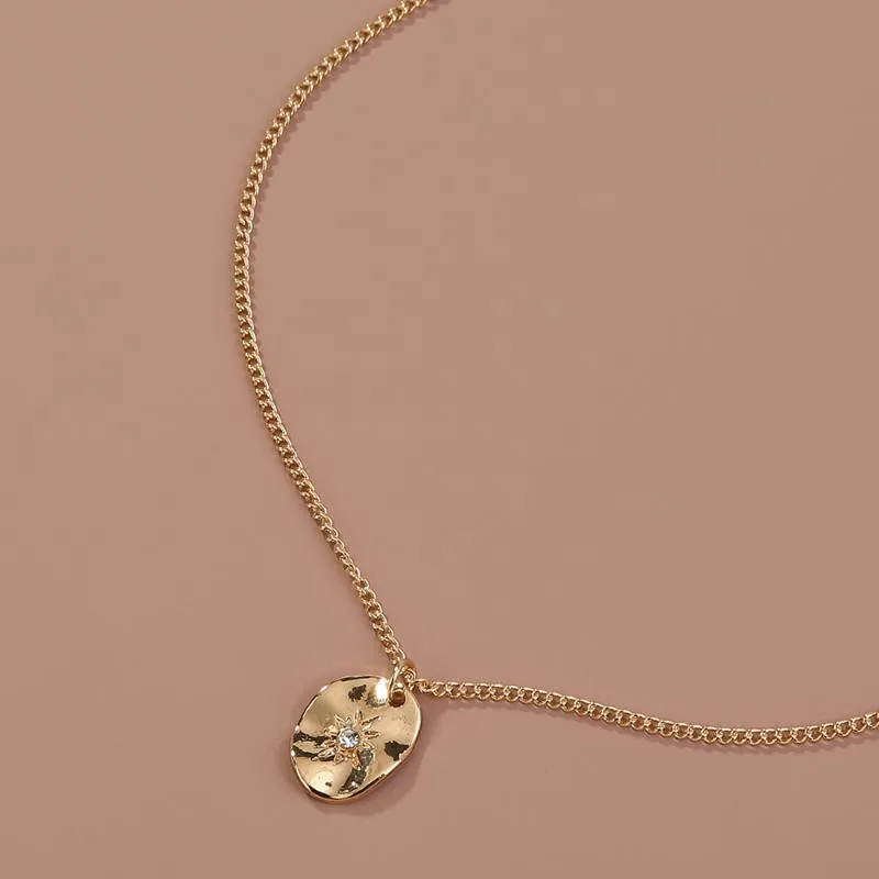 Vedhæng Halskæder Krave Con Colgante De Oro Para Mujer Gargantilla Varias Letras Piedra Verde Natural A La Moda_voghion.com