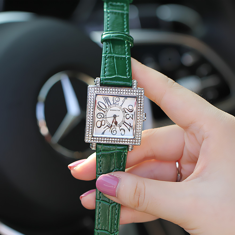 Modetrend 2024 Neue digitale Diamant-Set Damen Square True Belt Uhr_voghion.com