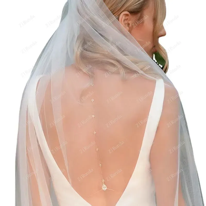 Collana a schiena con zirconi per abito da sposa gioiello_voghion.com