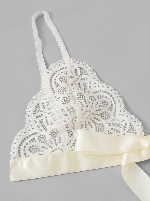 2024 New Style Zweiteiliger Cut-Out-Bikini Mode Sexy Spitzen-Krawatten-Dreipunkt-Dessous_voghion.com