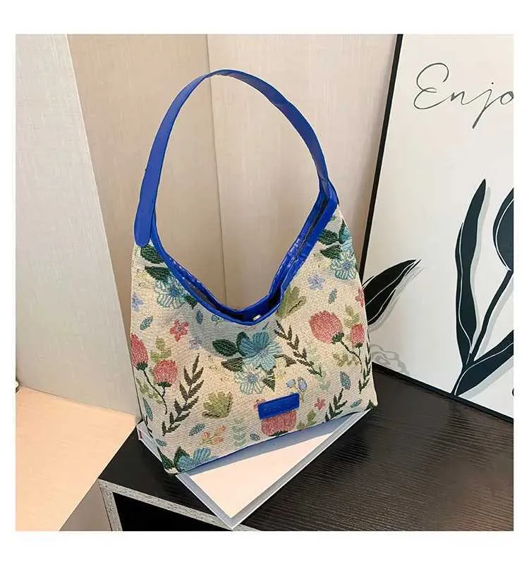 Borsa a tracolla da donna capiente per viaggi e shopping_voghion.com
