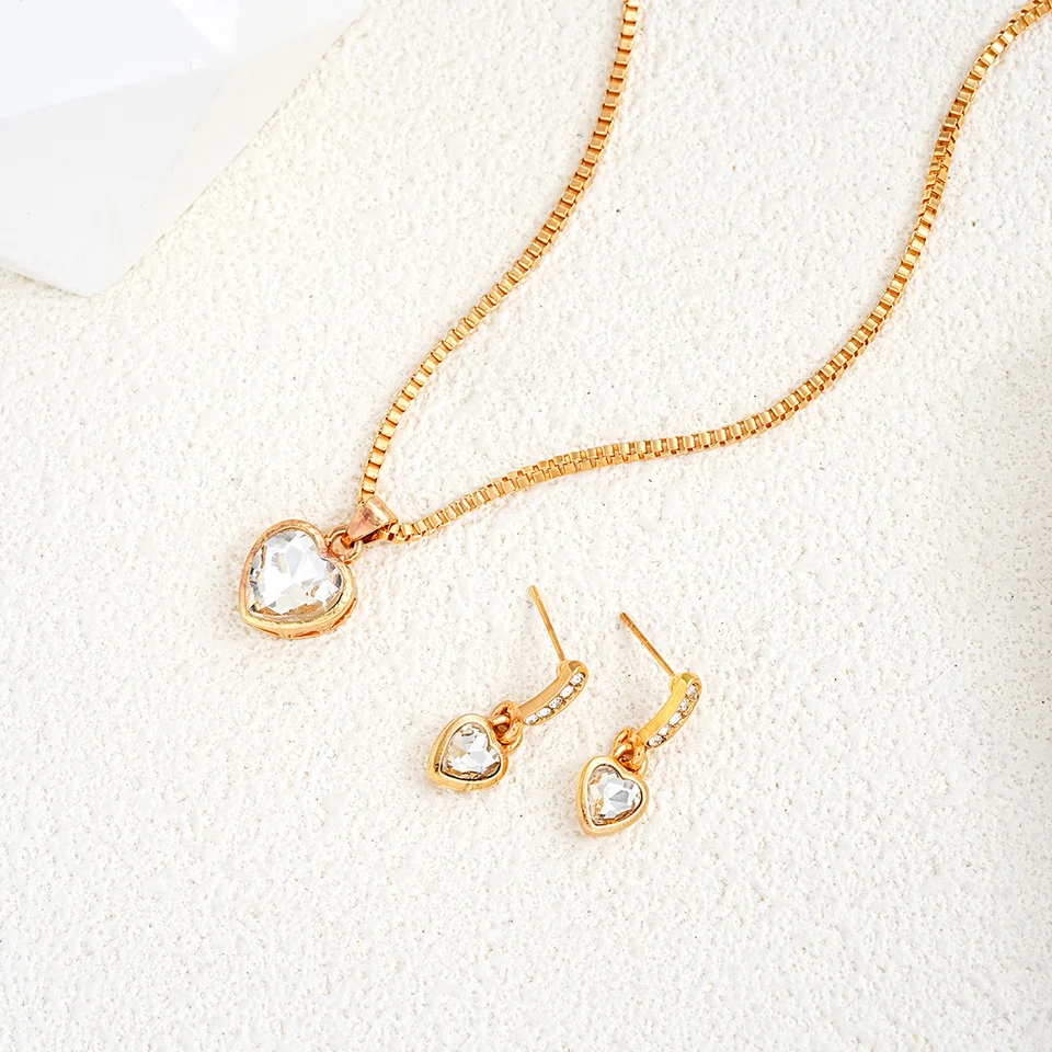 Parure bijoux cœur collier pendentif et boucles d oreilles_voghion.com