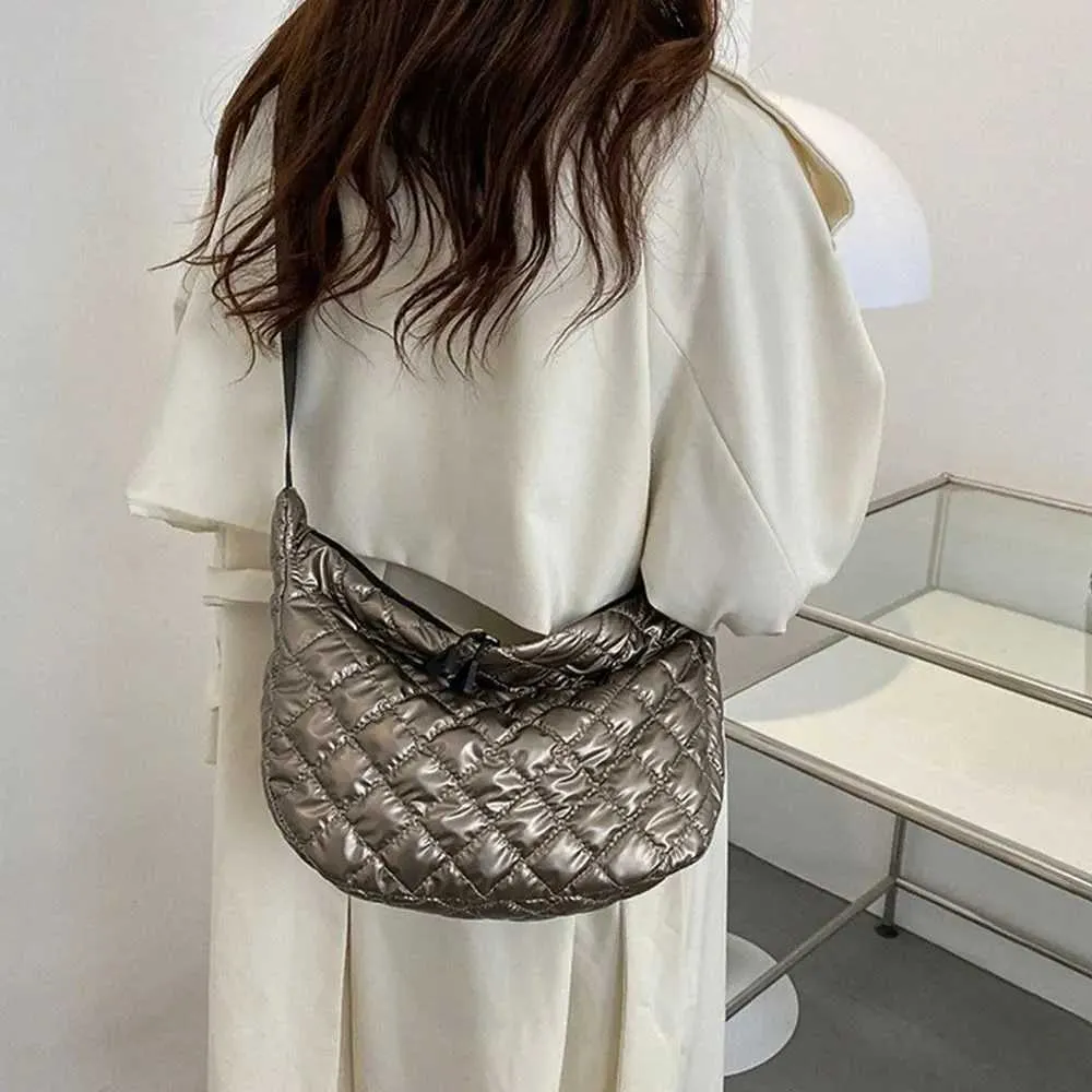 Borse a tracolla da donna di grande capacità, casual, da ascella, alla moda, in cotone imbottito, C241105_voghion.com