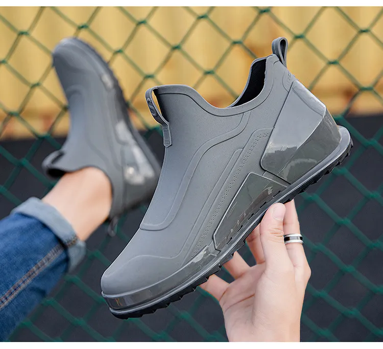 New Men's Tide Short Rain Boots Non-slip Kitchen Takeaway Water Thick-soled Overshoes Fishing Rubber Shoes_voghion.com