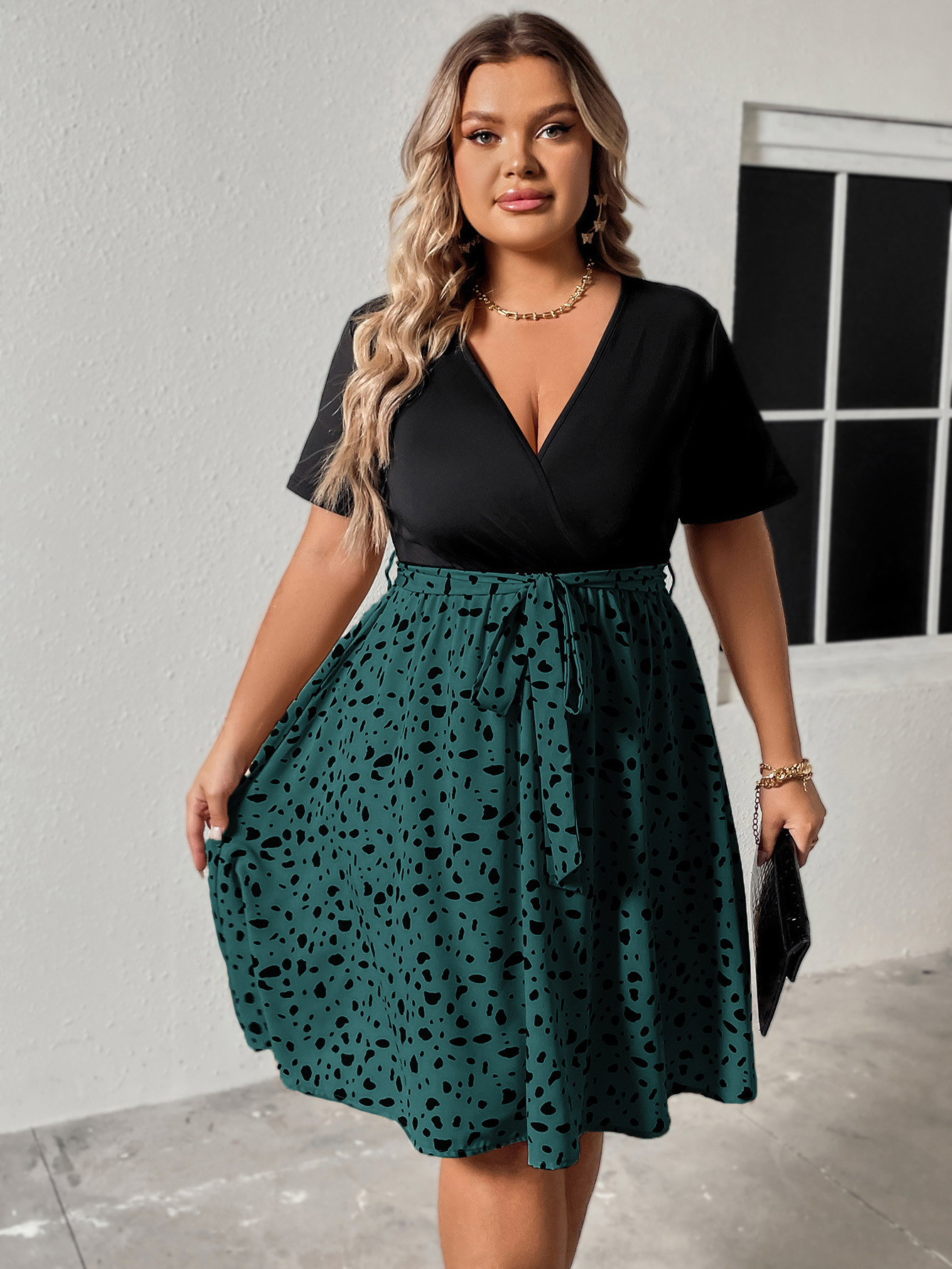 Damen Spleiß V-Ausschnitt Kurzarm Faltenkleid Binden Kleid Damen_voghion.com