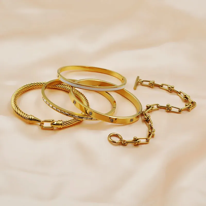 Braccialetto con fibbia a U, braccialetti con filo per donne, braccialetti a catena per amanti, gioielli in acciaio inossidabile, regalo all'ingrosso 231027_voghion.com
