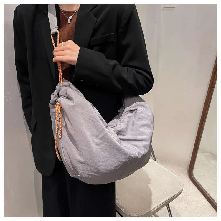 Borsa a tracolla casual da donna grande capacità_voghion.com