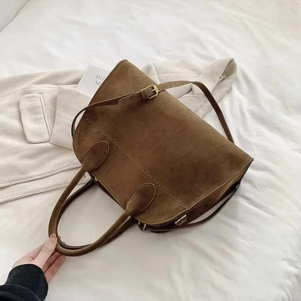 Borsa da donna vintage in pelle scamosciata a forma di croce, grande capacità, tracolla regolabile, tinta unita, Y241115_voghion.com