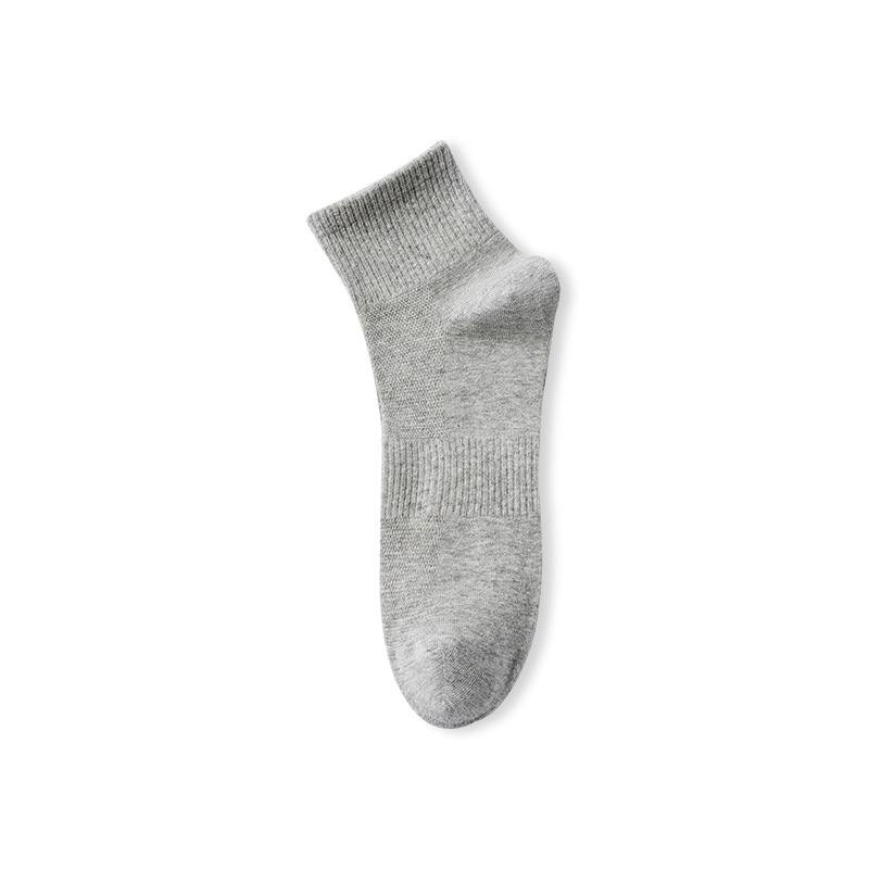 2025e Spring Summer Boat Business Mesh Breathable Sweat-Absorbing Men's Short Tube Pure Cotton Solid Color Black Socks_voghion.com