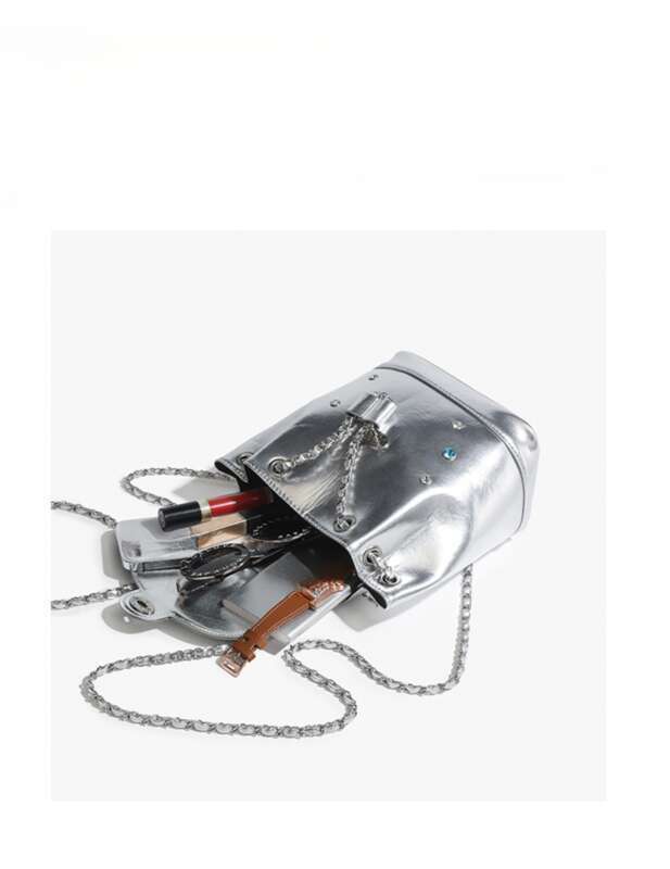 2025Fashion Colourful Diamond Chain Large Capacity Bucket Backpack_voghion.com